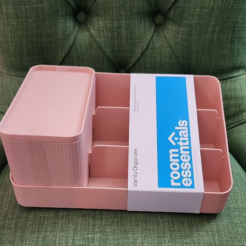 Room Essentials Pink Vanity Organizer